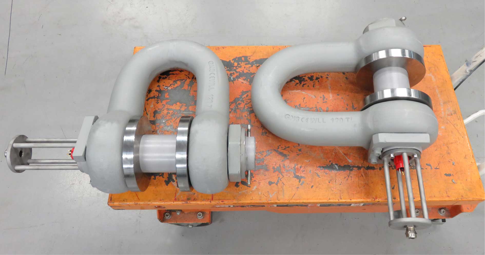 120te-submersible-load-shackles